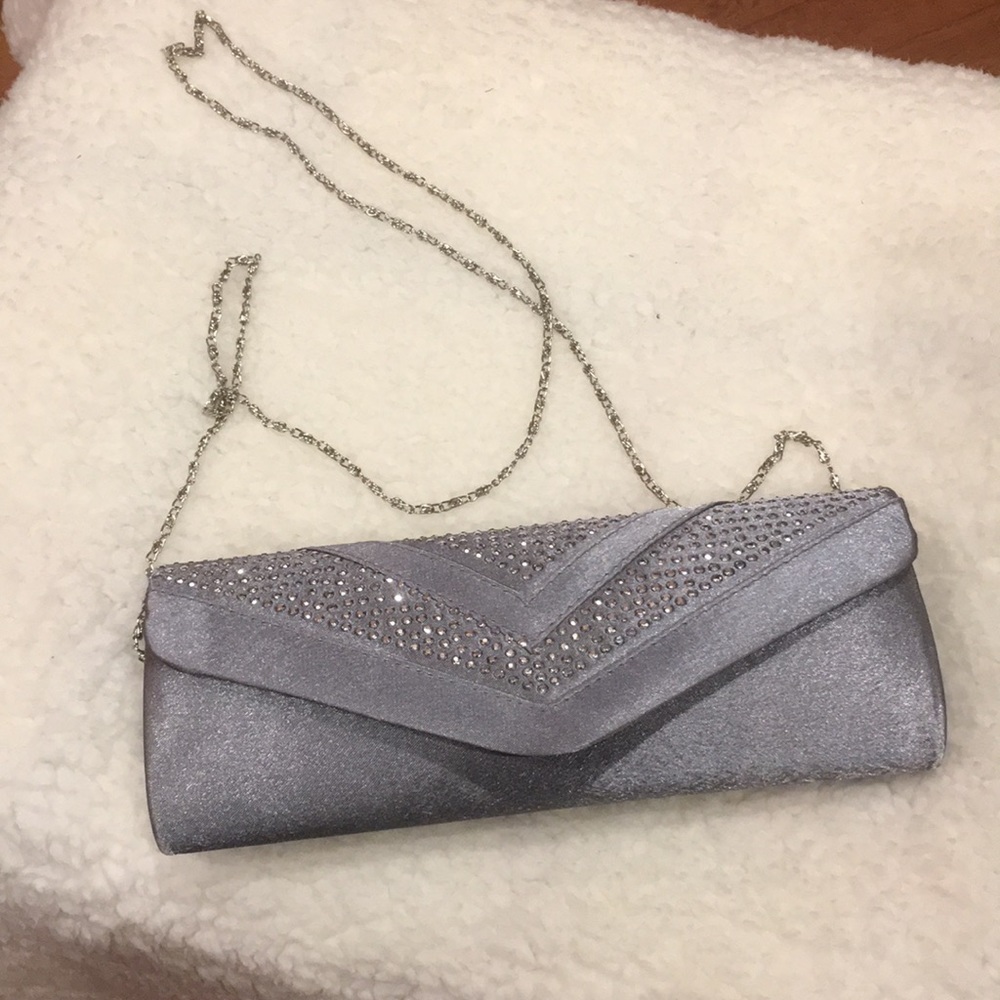 NEW silver purse 👛